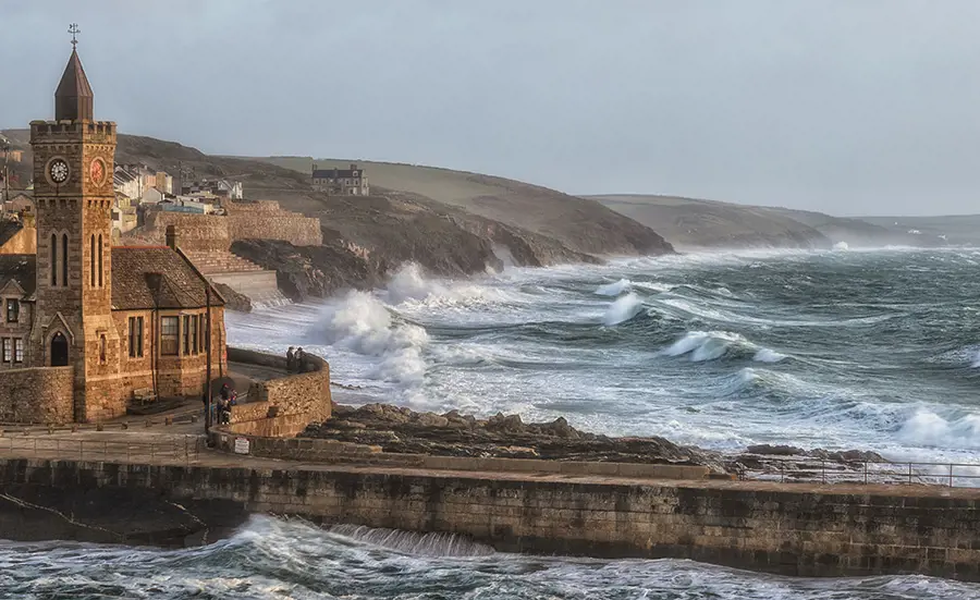 Évaluation des matériaux composites pour la protection du littoral