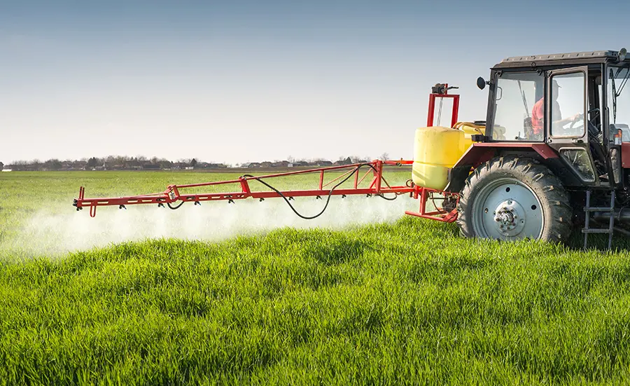 Pesticides : valeurs limites pour les eaux de surface, les eaux souterraines et l'eau potable en Suisse et dans l'UE